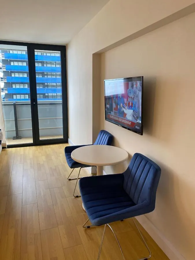 Orbi City Aparthotel Μπατούμι