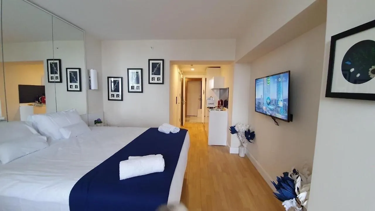Orbi City Aparthotel Μπατούμι 5*,  Γεωργία
