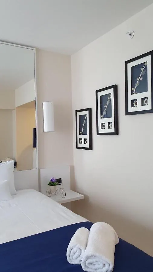 Orbi City Aparthotel Μπατούμι 5*,