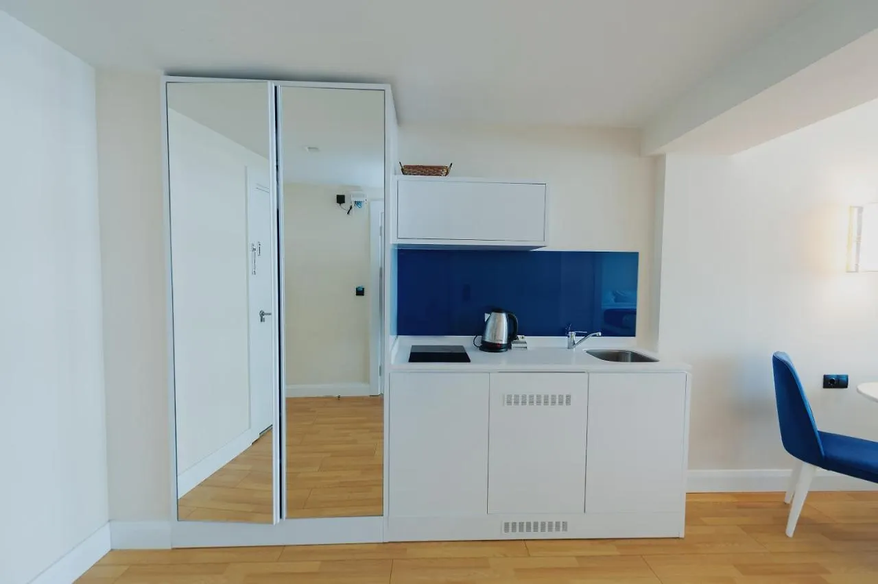 Orbi City Aparthotel Μπατούμι
