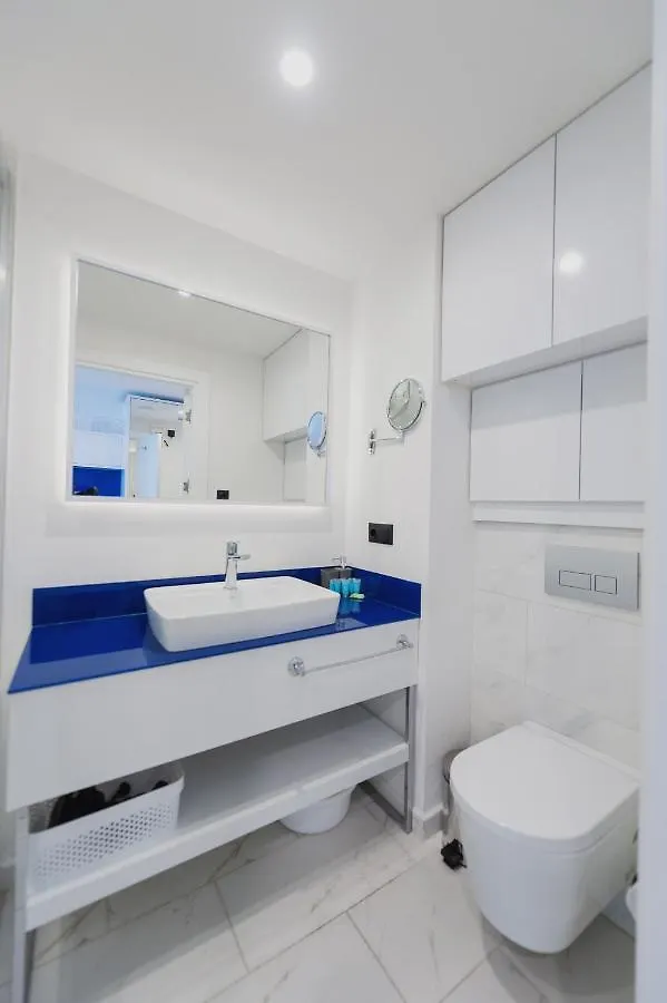 Orbi City Aparthotel Μπατούμι